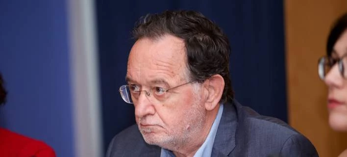 Λαφαζάνης: Αποφράδα μέρα για την Ελλάδα και τα Βαλκάνια η υπογραφή Τσίπρα για ένταξη της πΓΔΜ στο ΝΑΤΟ